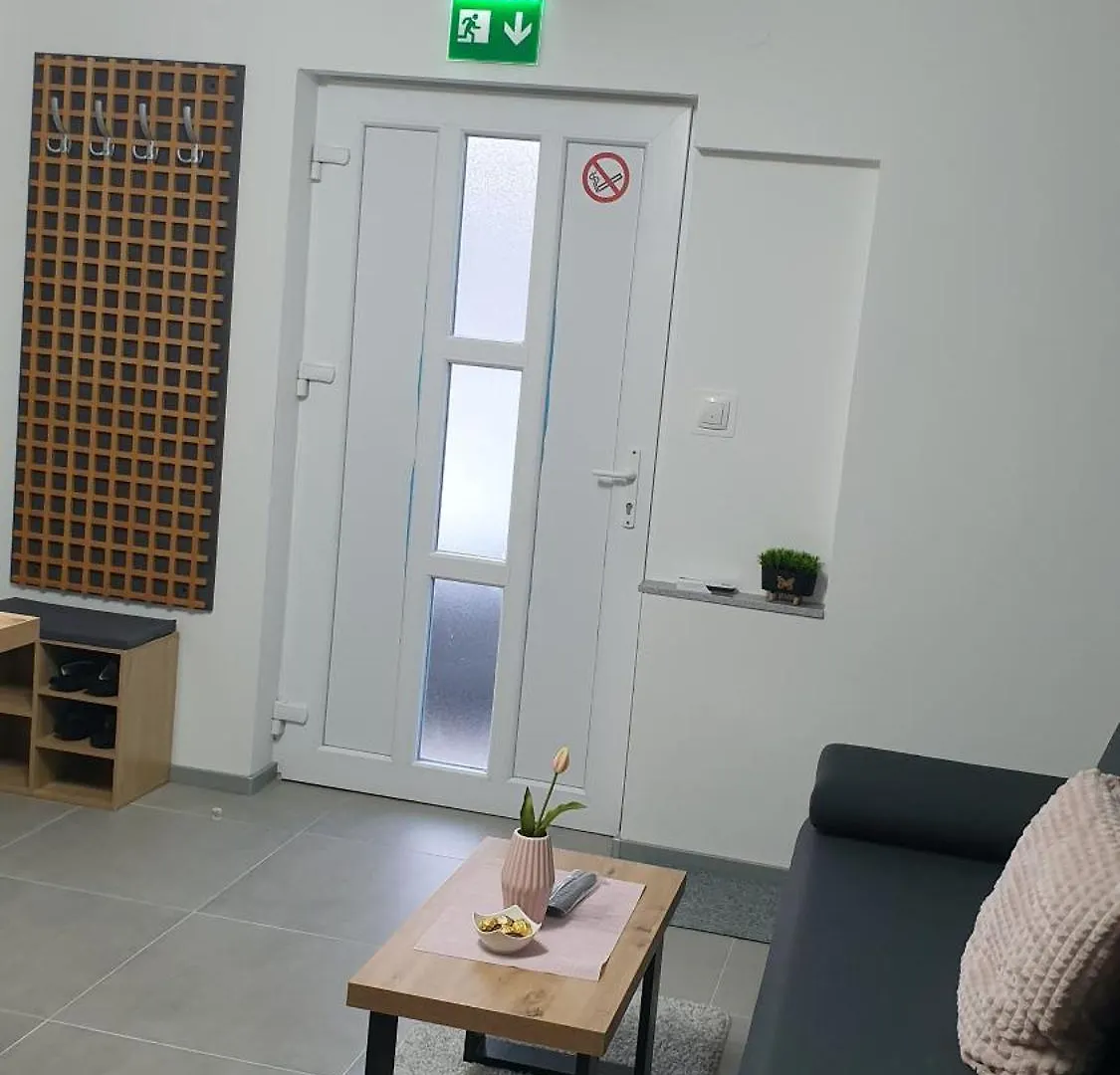 Apartman Basarac Gracac  Croatia